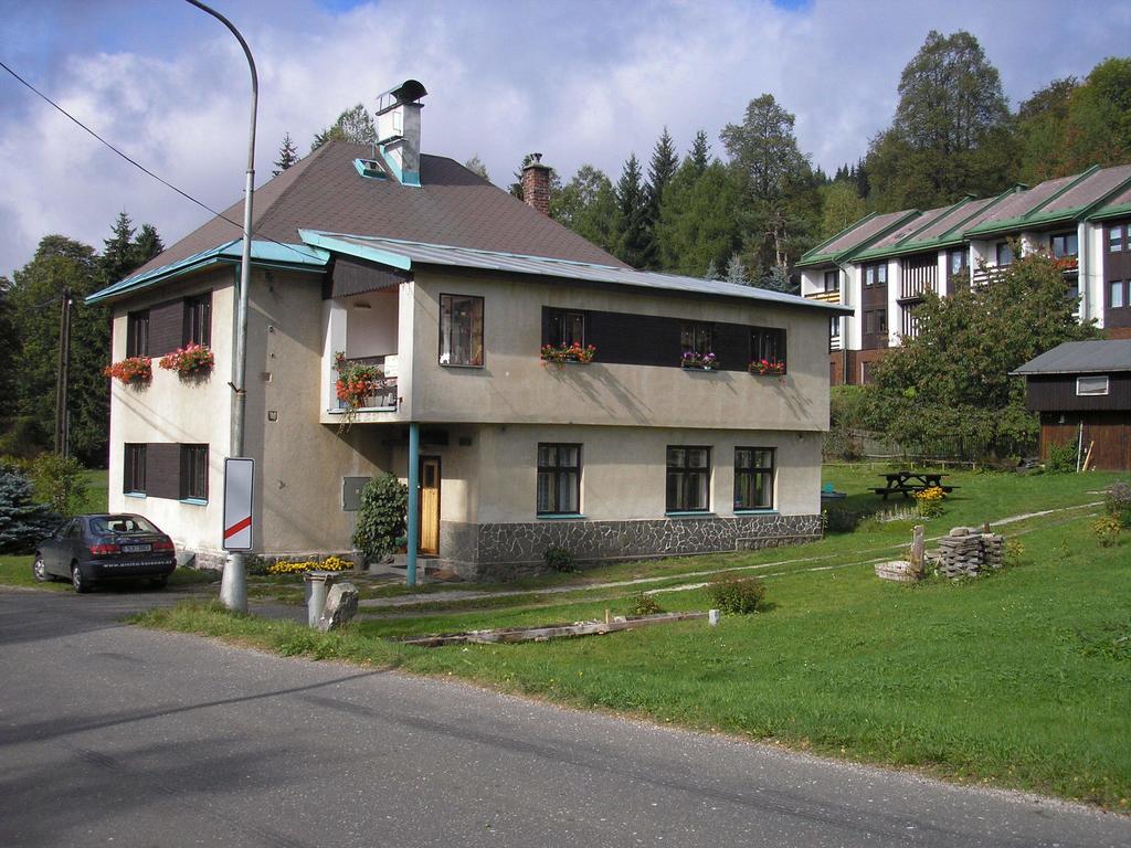Apartment Arnika Kořenov Quarto foto